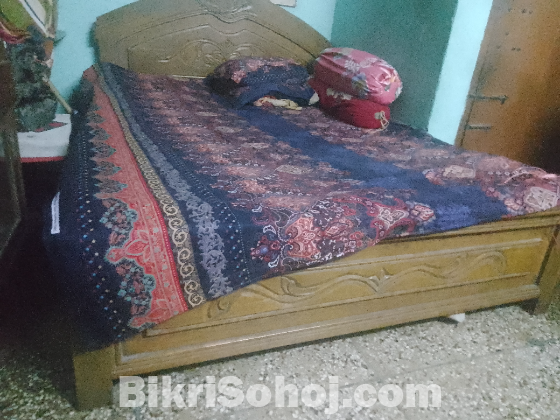 Double size bed